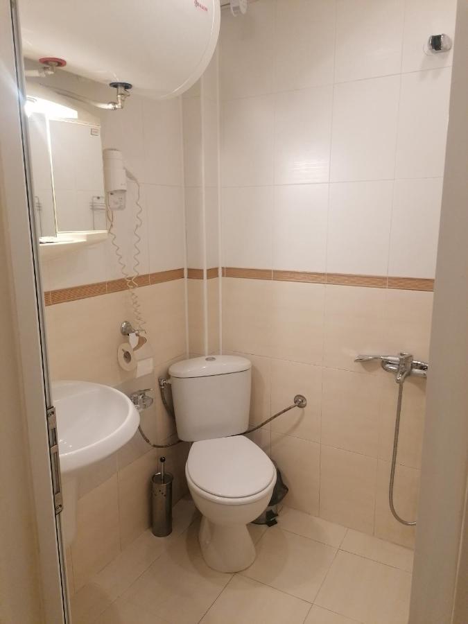 Petkov Family Hotel Blagoevgrad Buitenkant foto